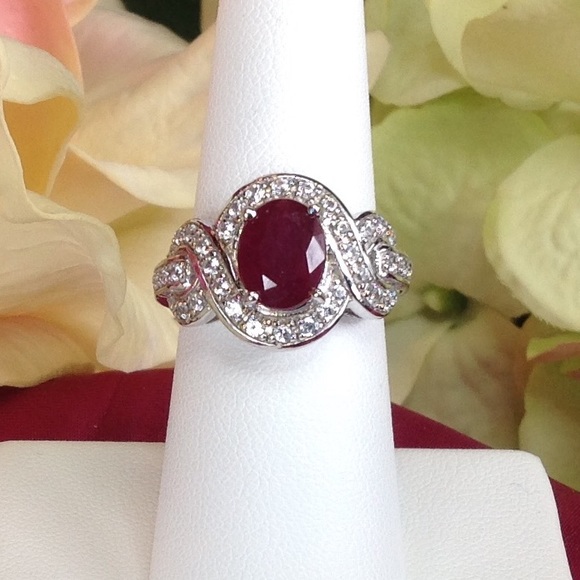 Genuine Mahaleo Ruby & Zircon Ring - Picture 1 of 8